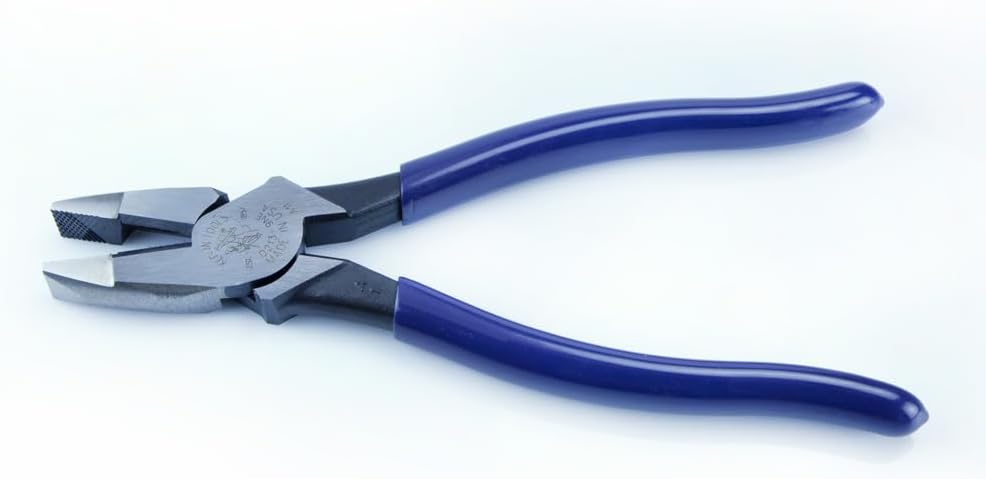 Klein Tools D213-9NE High Leverage Side Cutting Pliers, 9-Inch - Image 3